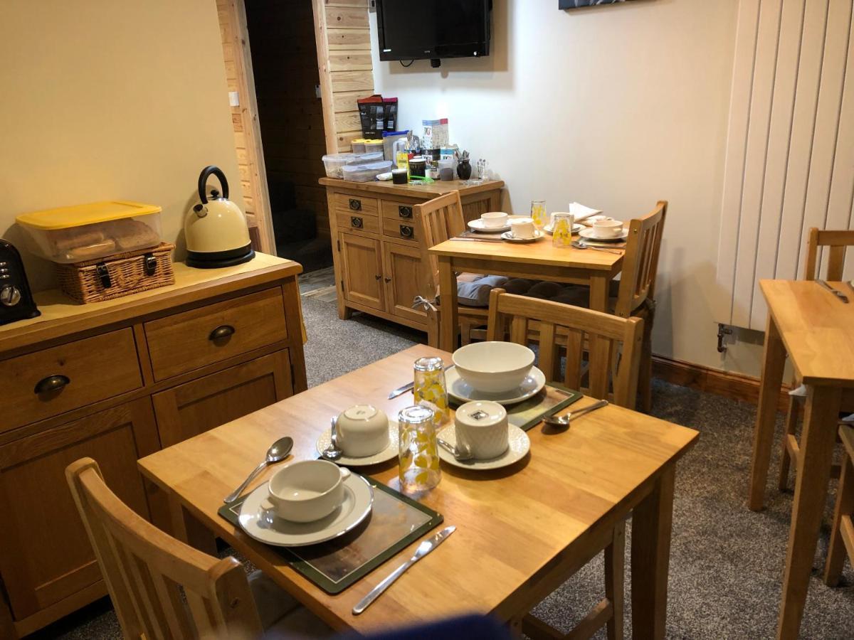 The Old Star Bed & Breakfast Winterbourne Luaran gambar